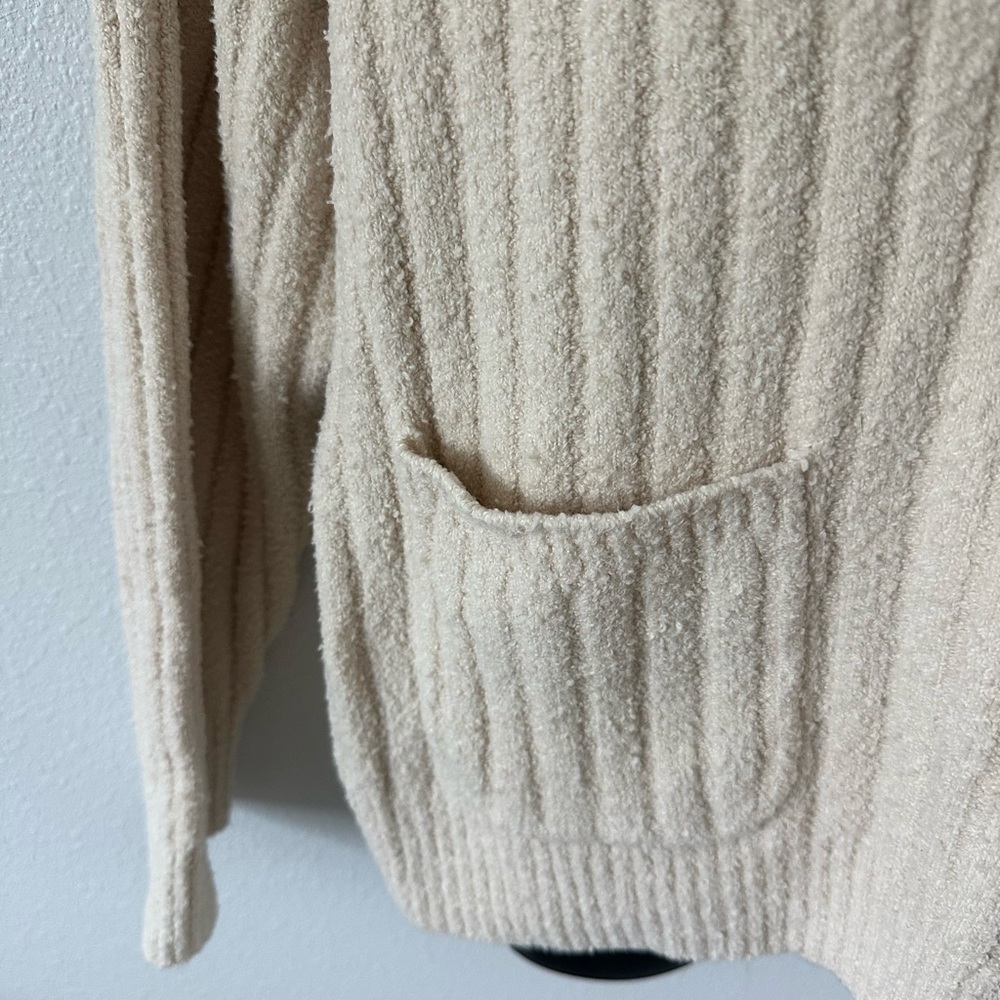 J. Crew V-Neck Ribbed Sweater in Cream - Picture 4 of 7